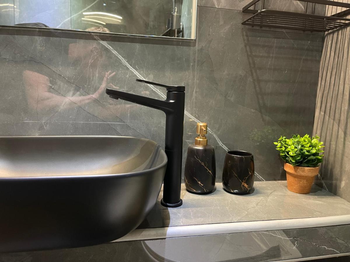 Deko Apartment 135 テッサロニキ エクステリア 写真